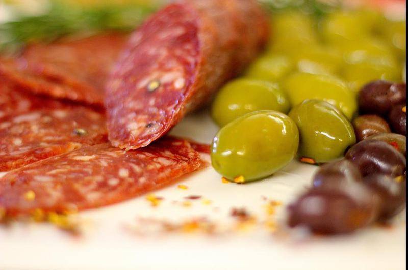 Enzos Italian Restaurant | restaurant | 4351 Bonita Beach Rd SW, Bonita Springs, FL 34134, USA | 2399925555 OR +1 239-992-5555