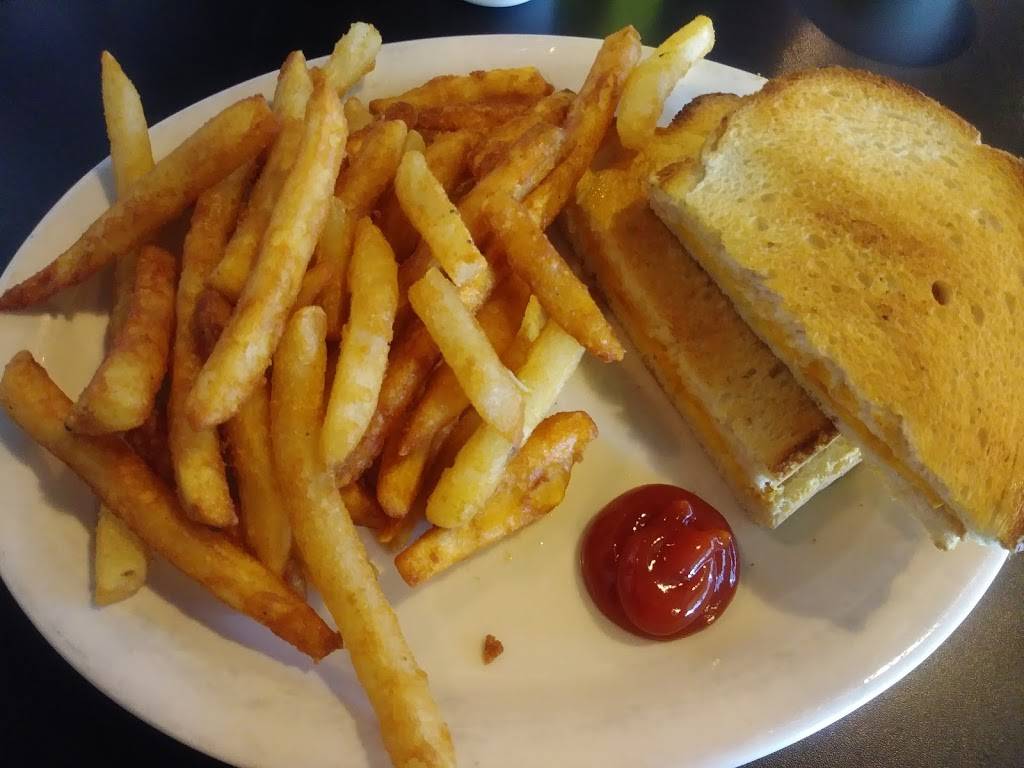 Arts Place | restaurant | 563 Rohnert Park Expy, Rohnert Park, CA 94928, USA | 7075882787 OR +1 707-588-2787