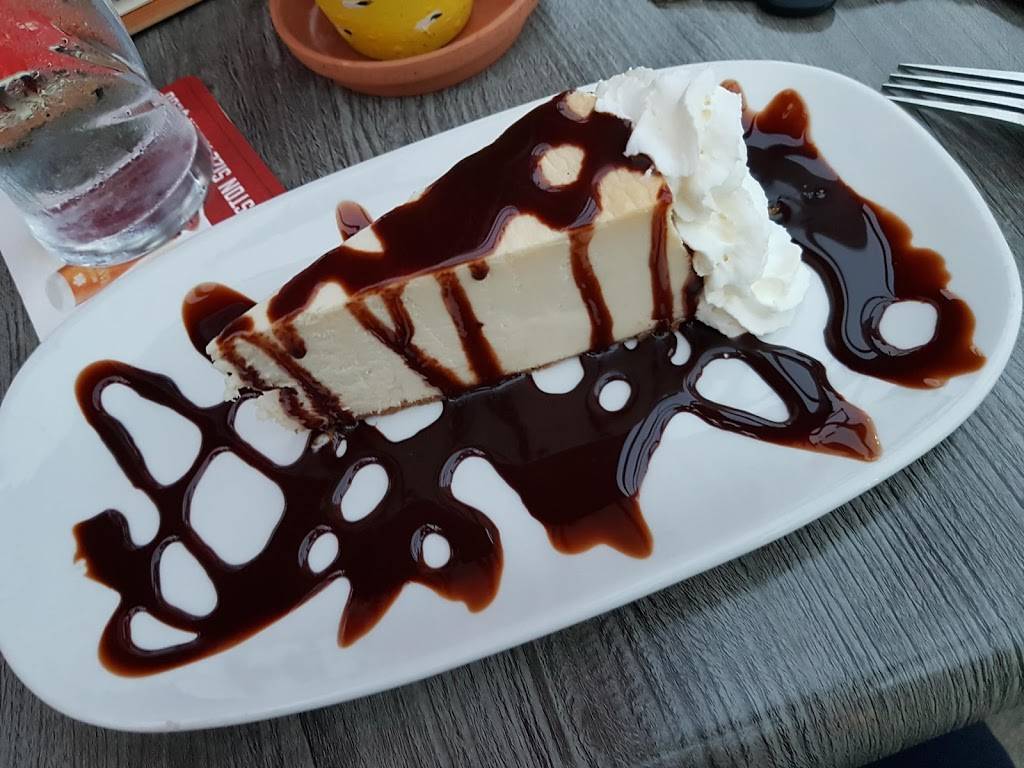 Boston Pizza | restaurant | 1400 Exmouth St, Sarnia, ON N7S 3X9, Canada | 5195427500 OR +1 519-542-7500