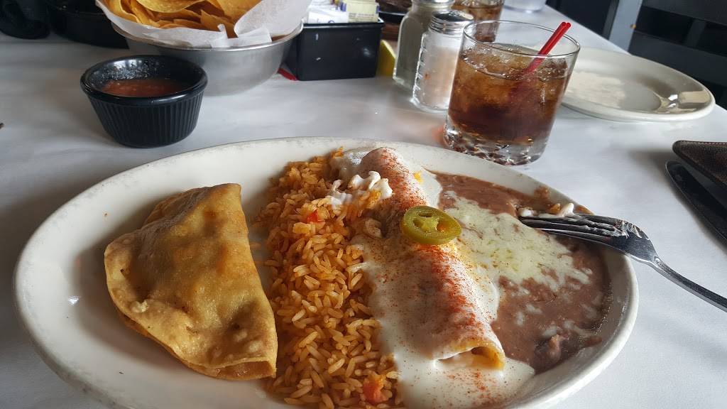 Primos Tex-Mex Grille | restaurant | 4861 Bass Pro Dr, Garland, TX 75043, USA | 9722268100 OR +1 972-226-8100