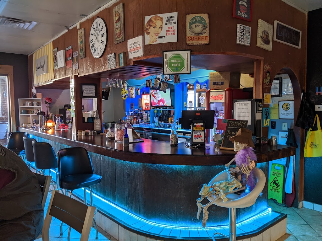 LiT Café & Billiard | restaurant | 7772 Highway 51 North, Millington, TN 38053, USA | 9018720938 OR +1 901-872-0938