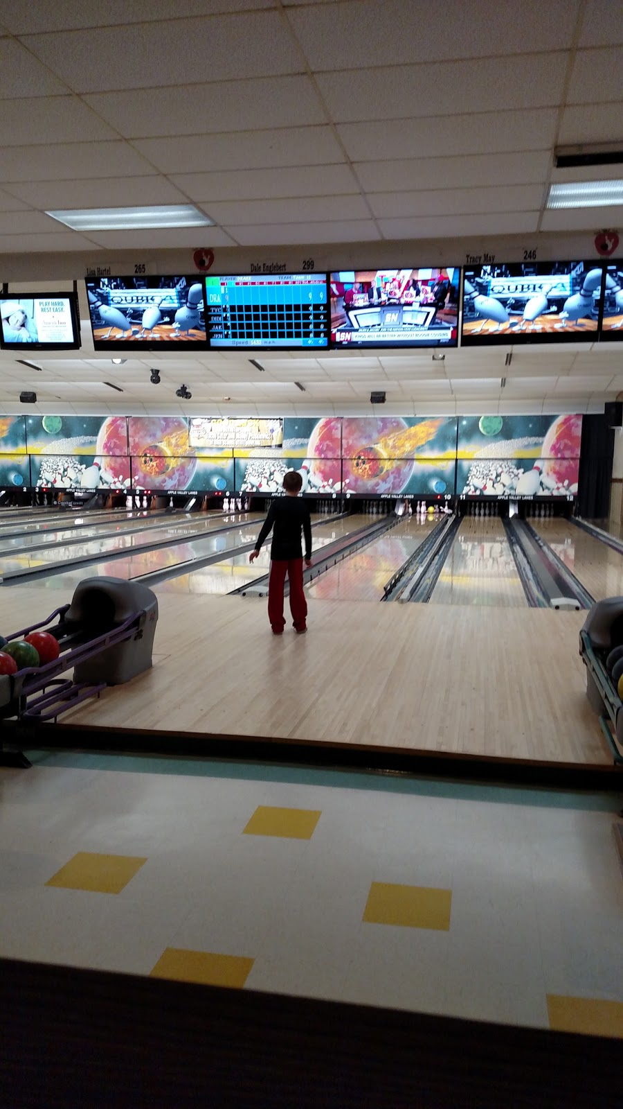 Apple Valley Lanes/Chasers Sports Bar & Grill | restaurant | 1217 N 14th Ave, Sturgeon Bay, WI 54235, USA | 9207436997 OR +1 920-743-6997