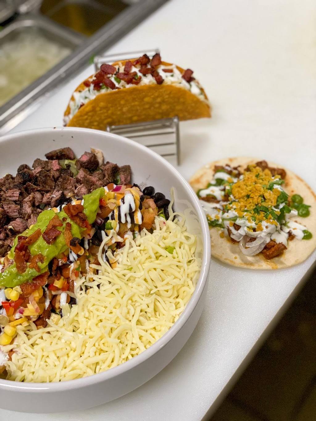 Burrito Social | restaurant | 17307 Gulf Blvd, North Redington Beach, FL 33708, USA | 7272892014 OR +1 727-289-2014