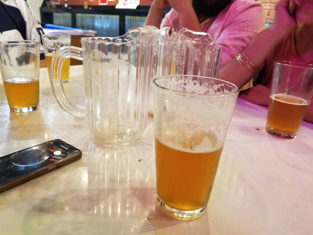 Rockin Cigar Bar & Grill @ Cincinnati | restaurant | 226 Cincinnati Ave, El Paso, TX 79902, USA | 9157033742 OR +1 915-703-3742