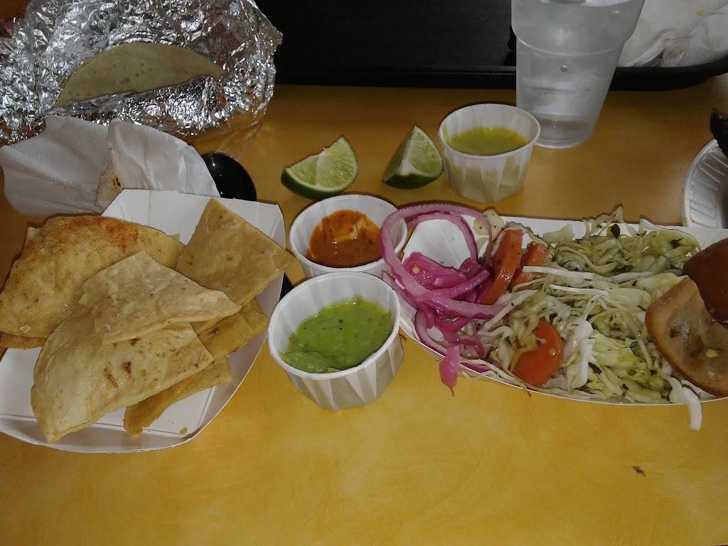 Pollo Regio | restaurant | 105 S Bowen Rd, Arlington, TX 76012, USA | 8174601410 OR +1 817-460-1410