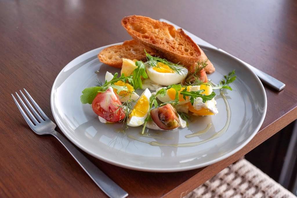 Bar Avalon | restaurant | 2112 Sunset Blvd ste k, Los Angeles, CA 90026, USA | 2139085352 OR +1 213-908-5352