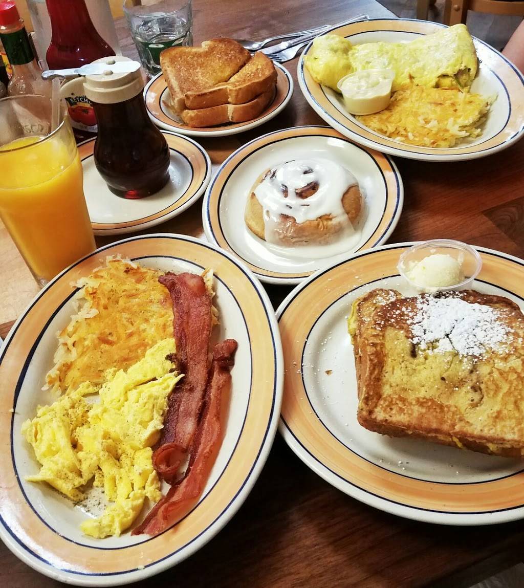 Santa Fe Cafe | restaurant | 9946 W 87th St, Overland Park, KS 66212, USA | 9136485402 OR +1 913-648-5402