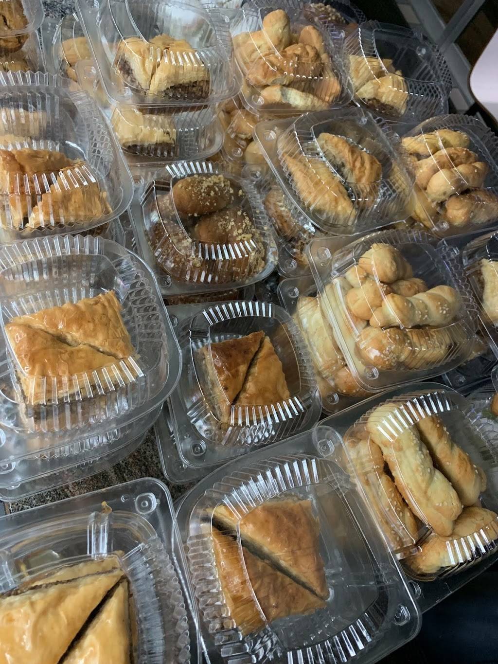 Broadway Pizza | restaurant | 651 Broadway St, Lowell, MA 01854, USA | 9784538030 OR +1 978-453-8030