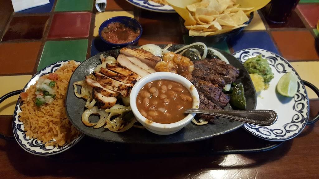 El Torito | restaurant | 3133 E Garvey Ave N, West Covina, CA 91791, USA | 6269667516 OR +1 626-966-7516