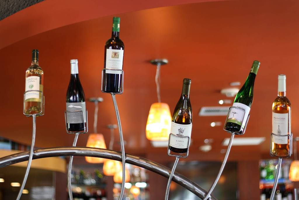 Not Your Average Joes | restaurant | 291 Turnpike Rd, Westborough, MA 01581, USA | 5089862350 OR +1 508-986-2350