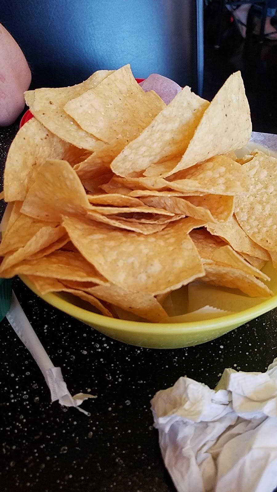 Jaliscos Mexican Grill Restaurant | restaurant | 1301 S Washington St, Kaufman, TX 75142, USA | 9729323033 OR +1 972-932-3033