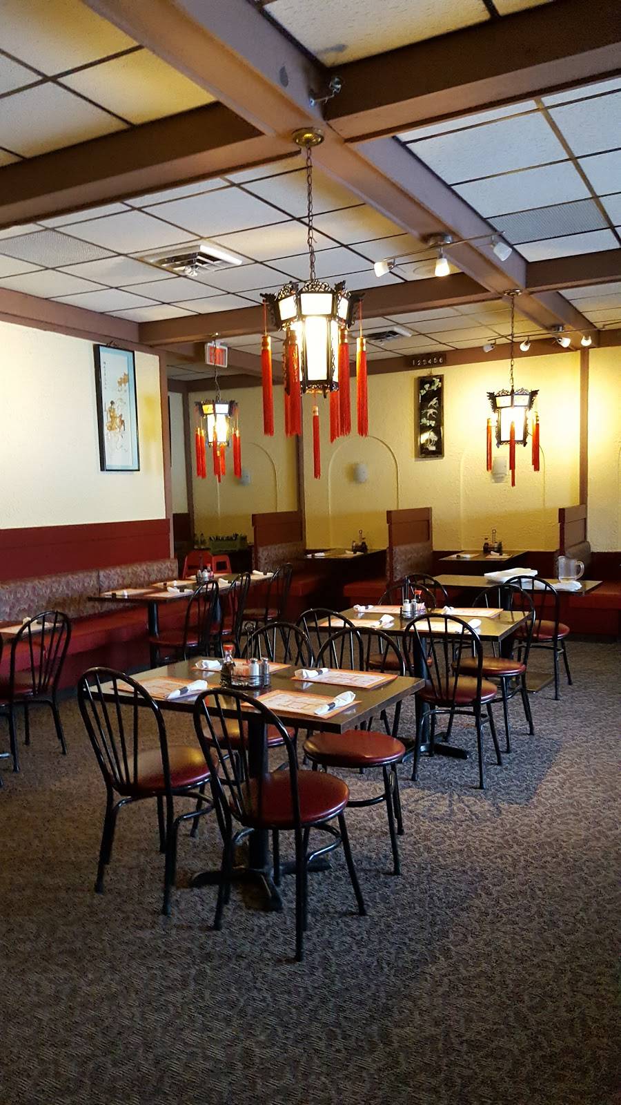 Chopstick Inn | restaurant | 13836 Sibley Rd, Riverview, MI 48193, USA | 7342826011 OR +1 734-282-6011