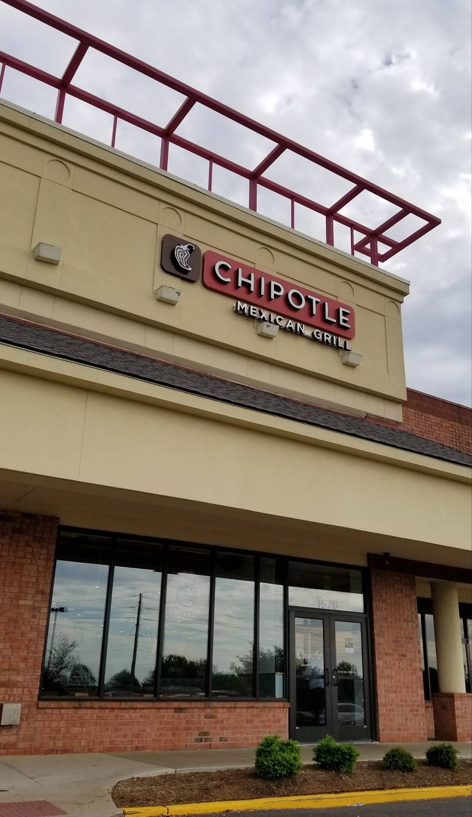 Chipotle Mexican Grill | restaurant | 1676 Clarkson Rd, Chesterfield, MO 63017, USA | 6365367752 OR +1 636-536-7752