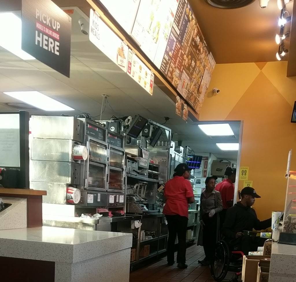 KFC | restaurant | 555 Dacula Rd, Dacula, GA 30019, USA | 6789853782 OR +1 678-985-3782