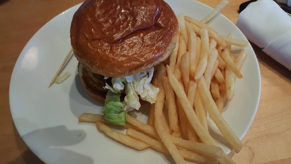 Fairpark Grill | restaurant | 343 E Main St, Tupelo, MS 38804, USA | 6626803201 OR +1 662-680-3201