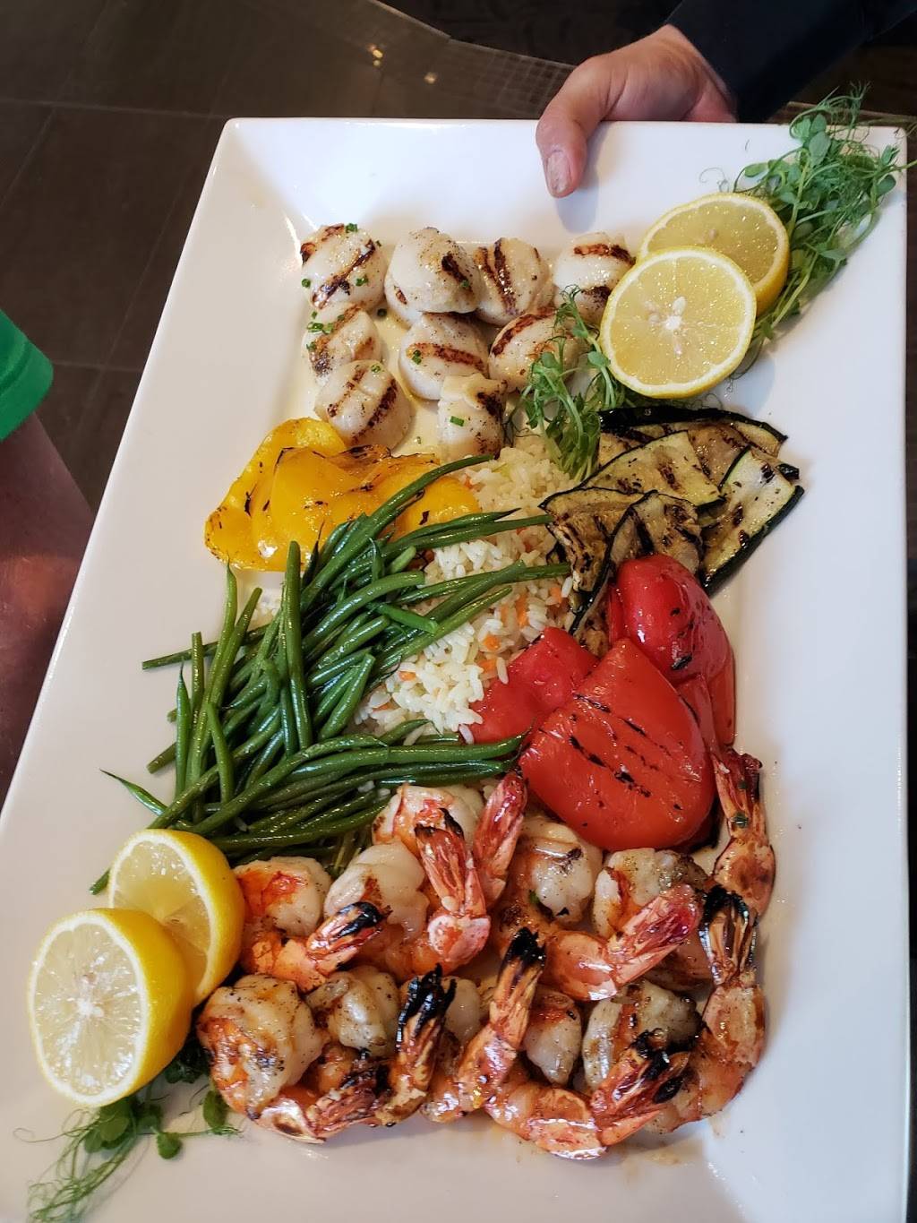 La Piazza - Le Challenger | restaurant | 2525 Rue des Nations, Saint-Laurent, QC H4R 3C8, Canada | 5143370030 OR +1 514-337-0030