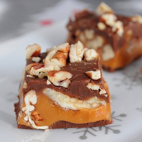 Bear Creek Gifts and Candy Kitchen | restaurant | 165 N Main St, Mt Airy, NC 27030, USA | 3367866602 OR +1 336-786-6602