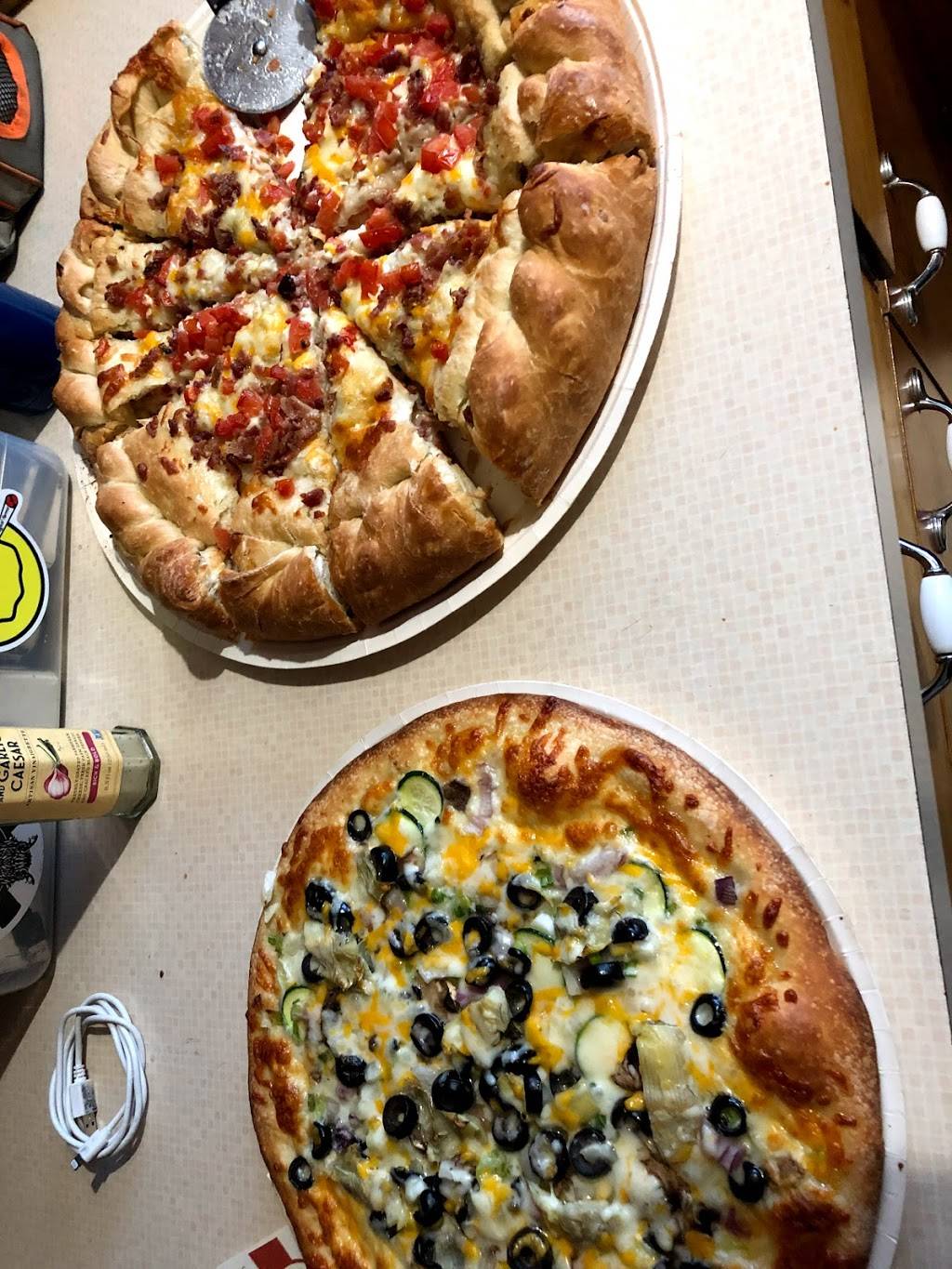 Papa Murphys Take N Bake Pizza | meal takeaway | 1323 W 6th St, The Dalles, OR 97058, USA | 5412961141 OR +1 541-296-1141