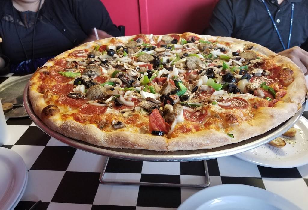 Arte Pizza - Glynn Isles | restaurant | 710 Glynn Isle, Brunswick, GA 31525, USA | 9122899046 OR +1 912-289-9046