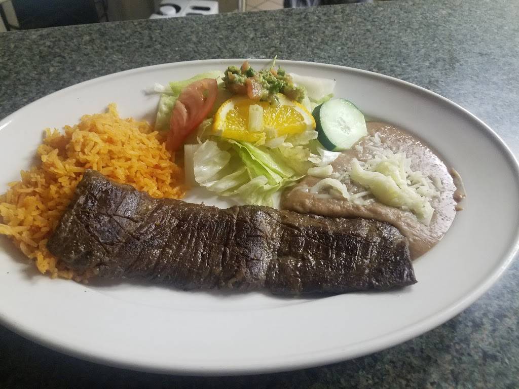 La Palma Mexican Cuisine | restaurant | 126 S Harrison St, Algonquin, IL 60102, USA | 8479603442 OR +1 847-960-3442