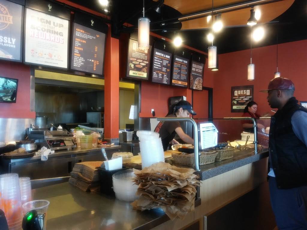 QDOBA Mexican Eats | restaurant | 2295 S Peoria St Bldg A, Aurora, CO 80014, USA | 3037450502 OR +1 303-745-0502