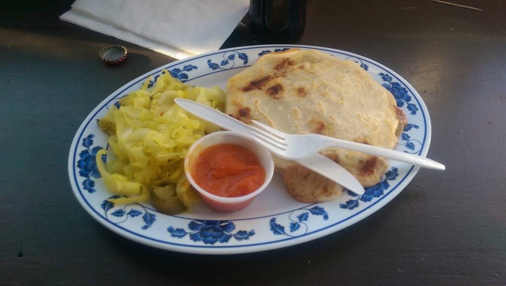 Sabor Casero Pupuseria | restaurant | 5800 NE Martin Luther King Jr Blvd, Portland, OR 97211, USA | 5033179328 OR +1 503-317-9328