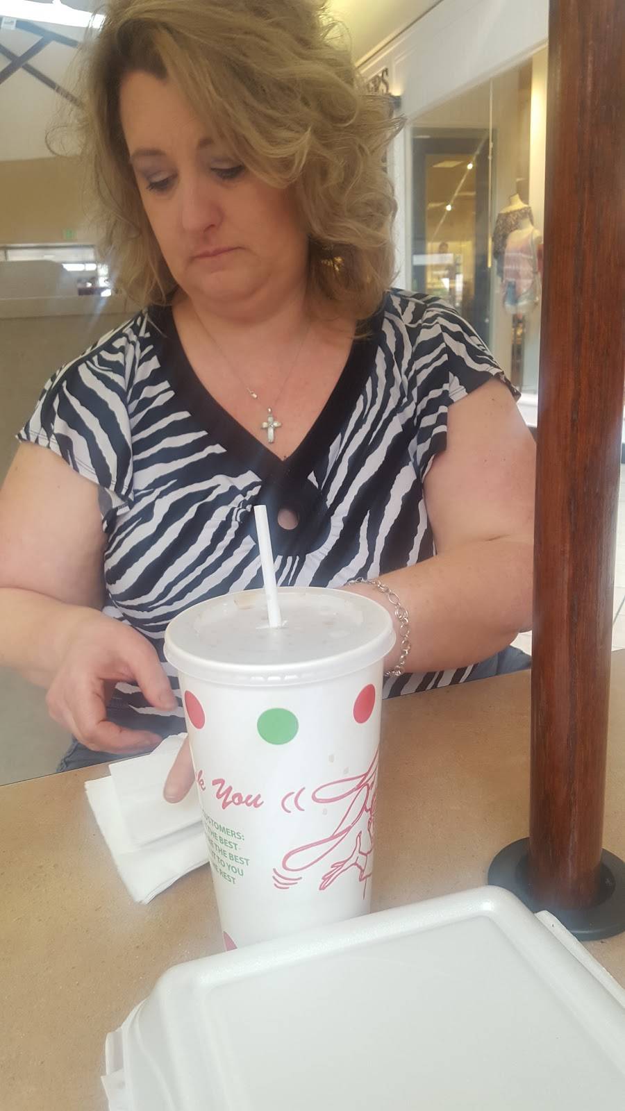 Chick-fil-A | restaurant | 1701 McFarland Blvd E Ste 190, Tuscaloosa, AL 35404, USA | 2055539195 OR +1 205-553-9195