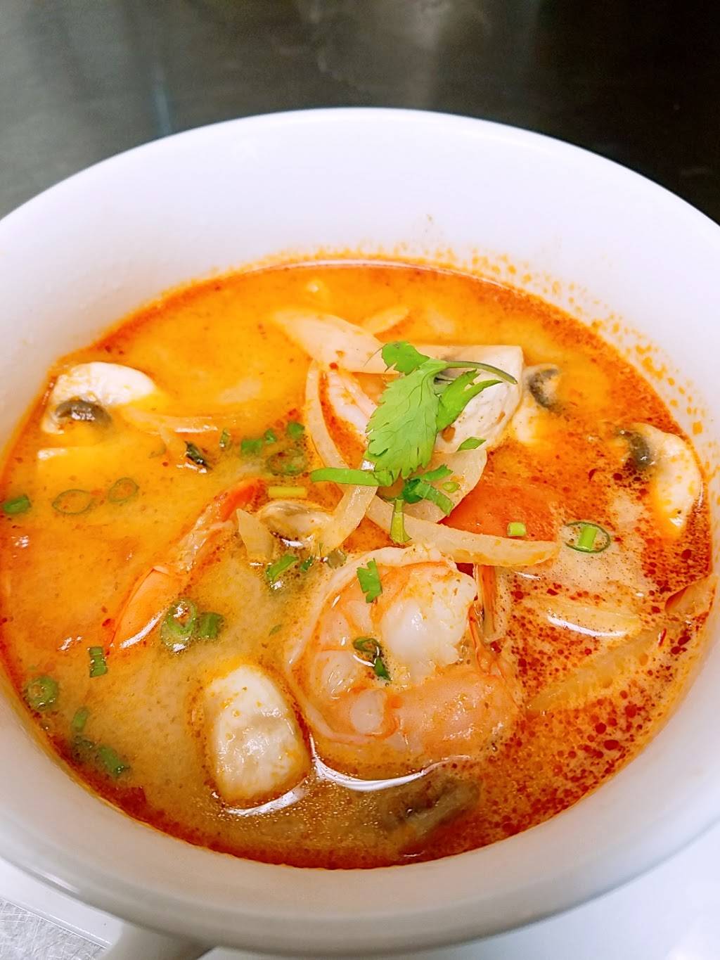 Thai Diner | restaurant | 5129 Illinois Rd, Fort Wayne, IN 46804, USA | 2604349199 OR +1 260-434-9199