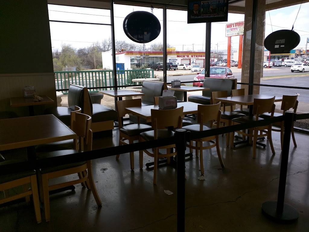 Jersey Mikes Subs | meal takeaway | 3604 N May Ave Ste. A, Oklahoma City, OK 73112, USA | 4056007280 OR +1 405-600-7280