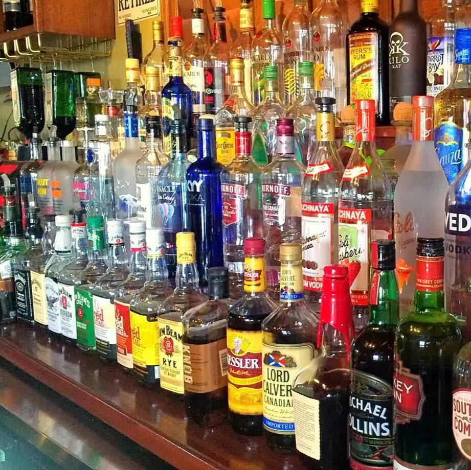 The Bar and Grill Company | restaurant | 34536 Yucaipa Blvd, Yucaipa, CA 92399, USA | 9097905644 OR +1 909-790-5644