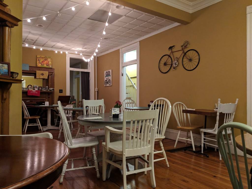 The Bike Rack Bistro | restaurant | 855 Broadway Ave, Bowling Green, KY 42101, USA | 2709367575 OR +1 270-936-7575