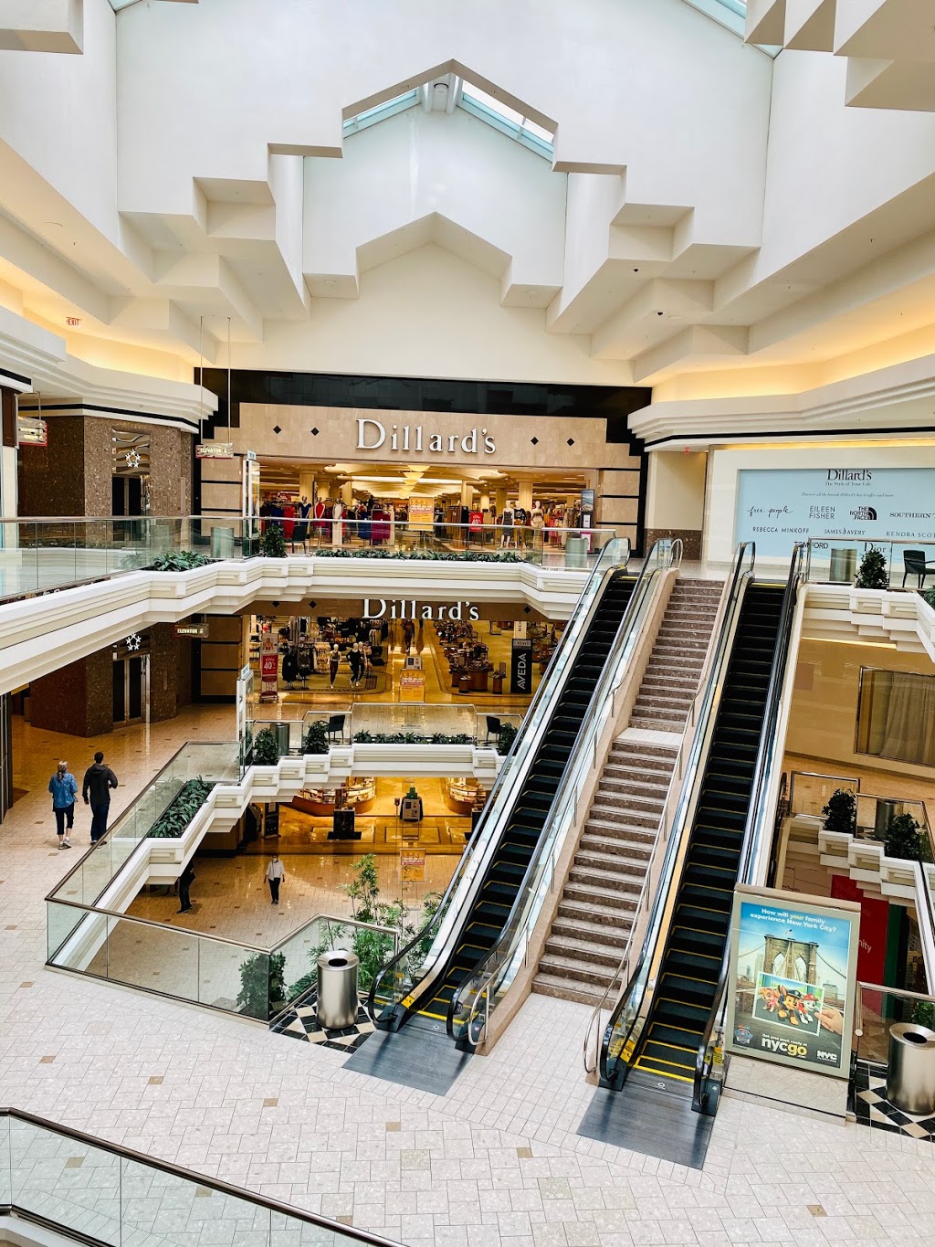 Starbucks | cafe | 300 Monticello Ave K101, Norfolk, VA 23510, USA | 7573141930 OR +1 757-314-1930