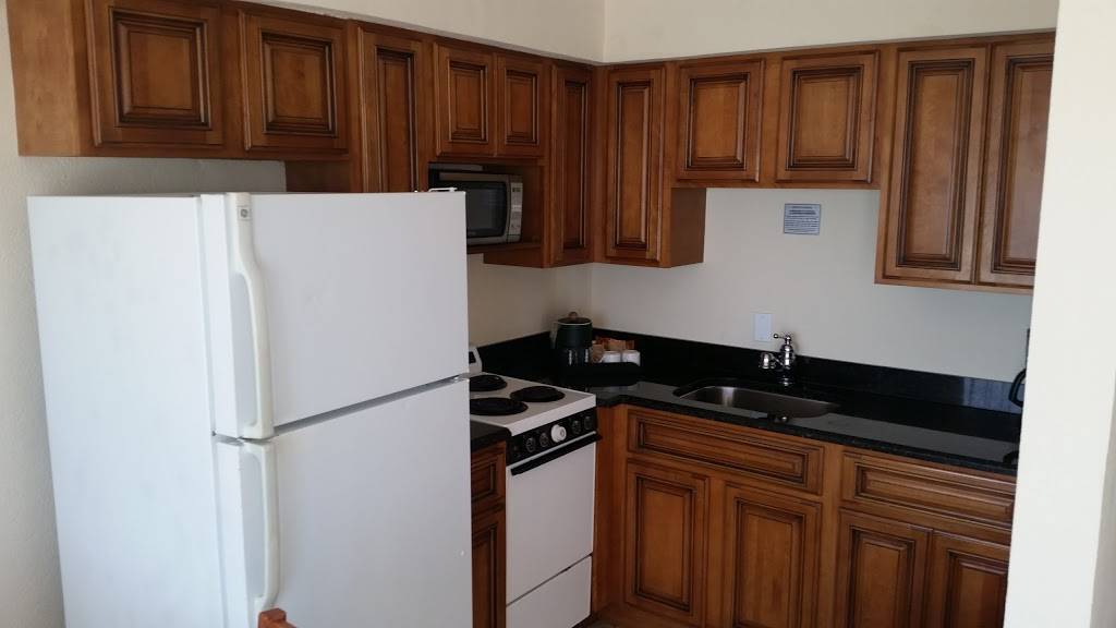 Sea Lord Hotel | restaurant | 4140 El Mar Dr, Lauderdale-By-The-Sea, FL 33308, USA | 9547761505 OR +1 954-776-1505