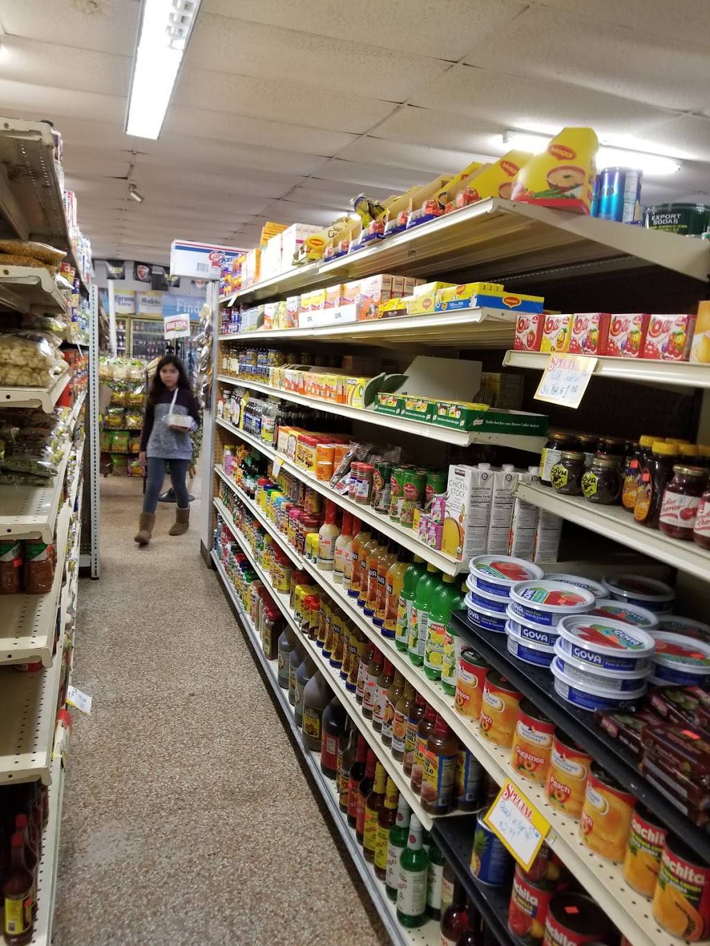 The Latin Spot | cafe | 19017 N, US-41, Lutz, FL 33549, USA | 8135276969 OR +1 813-527-6969