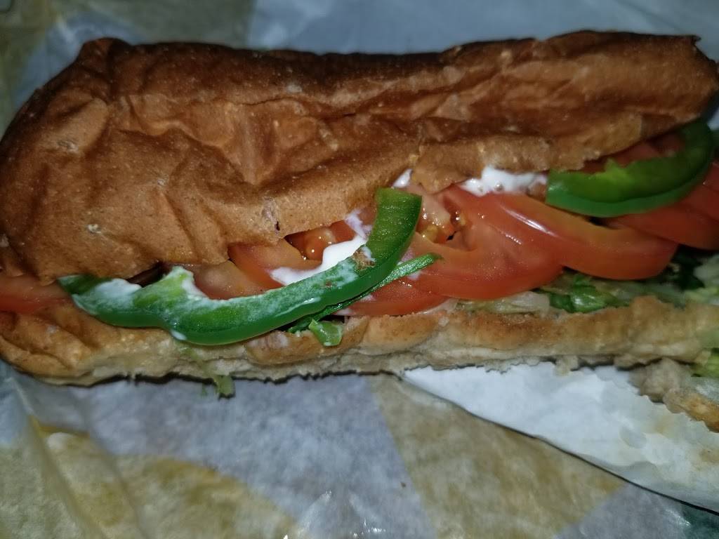 Subway | restaurant | 6301 N Kelley Ave, Oklahoma City, OK 73111, USA | 4058431148 OR +1 405-843-1148