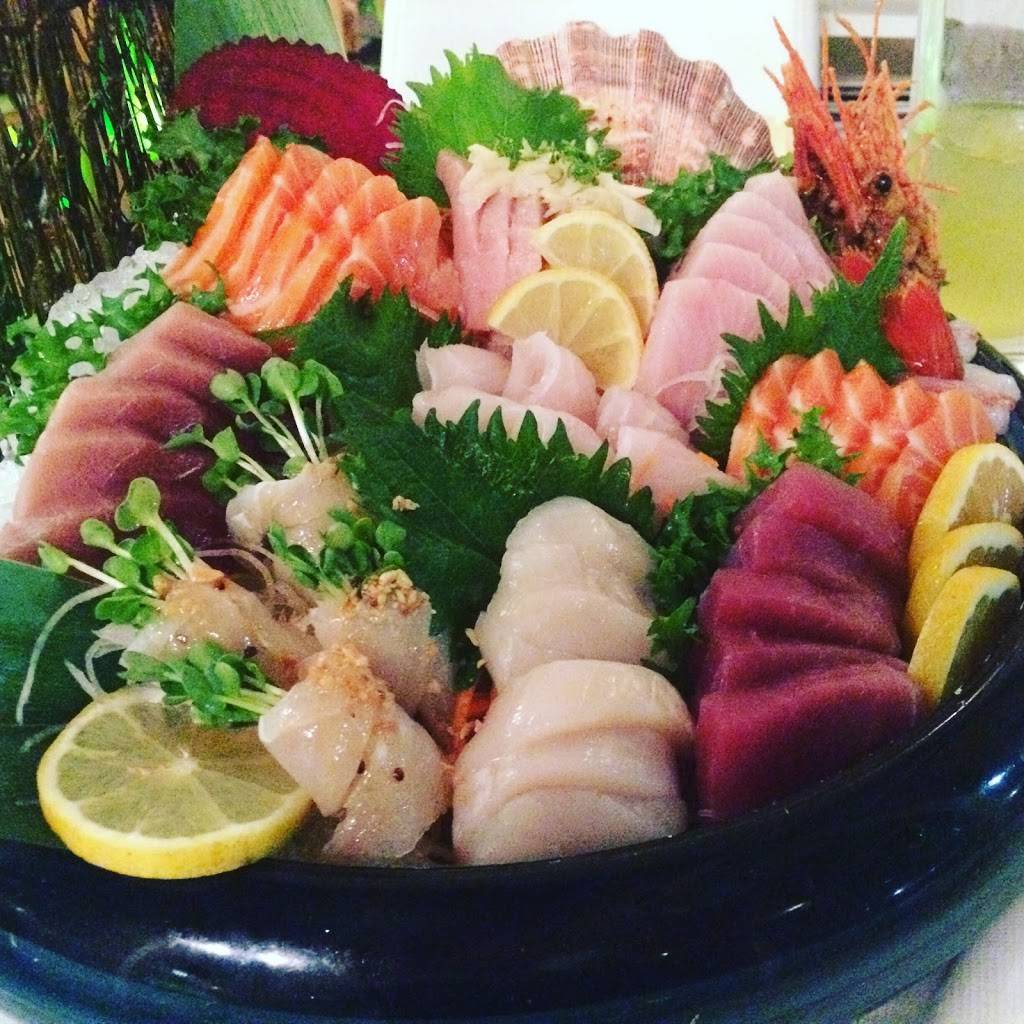 Lemongrass Asian Bistro | restaurant | 420 E Atlantic Ave, Delray Beach, FL 33483, USA | 5612785050 OR +1 561-278-5050