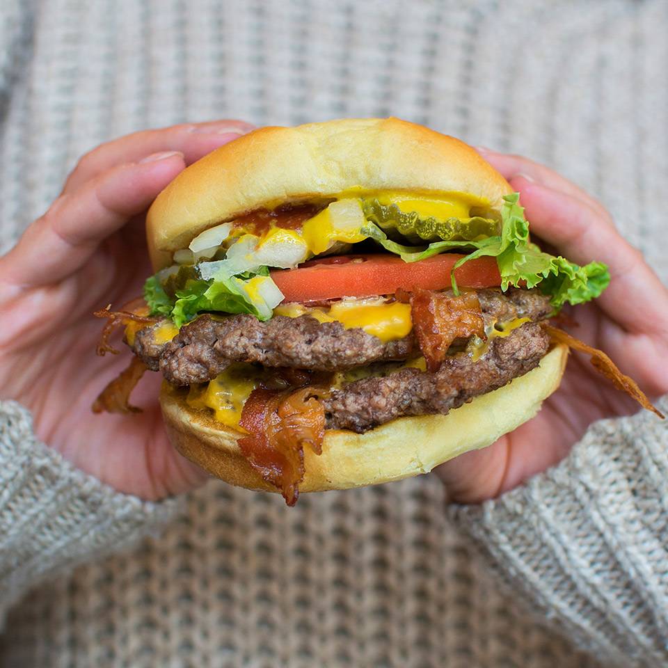 Wayback Burgers | restaurant | 8704 Cypress Waters Blvd Unit 120, Irving, TX 75063, USA | 2144960074 OR +1 214-496-0074