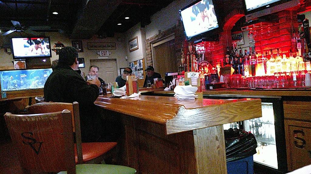 Sports Venue Bar & Grill | restaurant | 6327 Middlebelt Rd, Garden City, MI 48135, USA | 7345253134 OR +1 734-525-3134