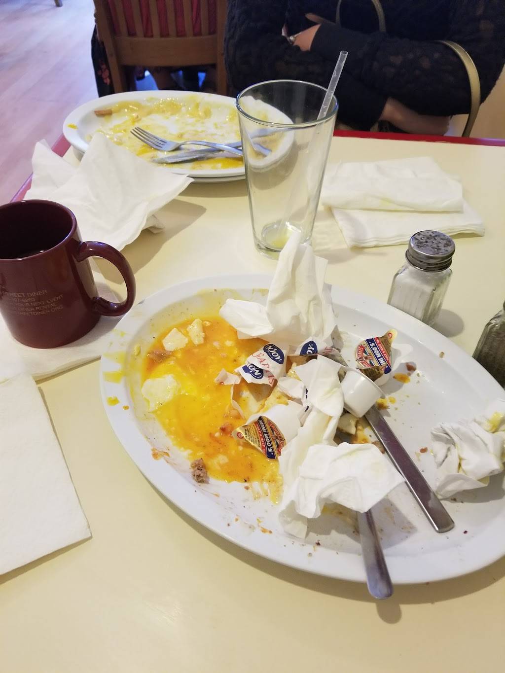 Main Street Diner | restaurant | 315 Main St, St Peters, MO 63376, USA | 6363976260 OR +1 636-397-6260