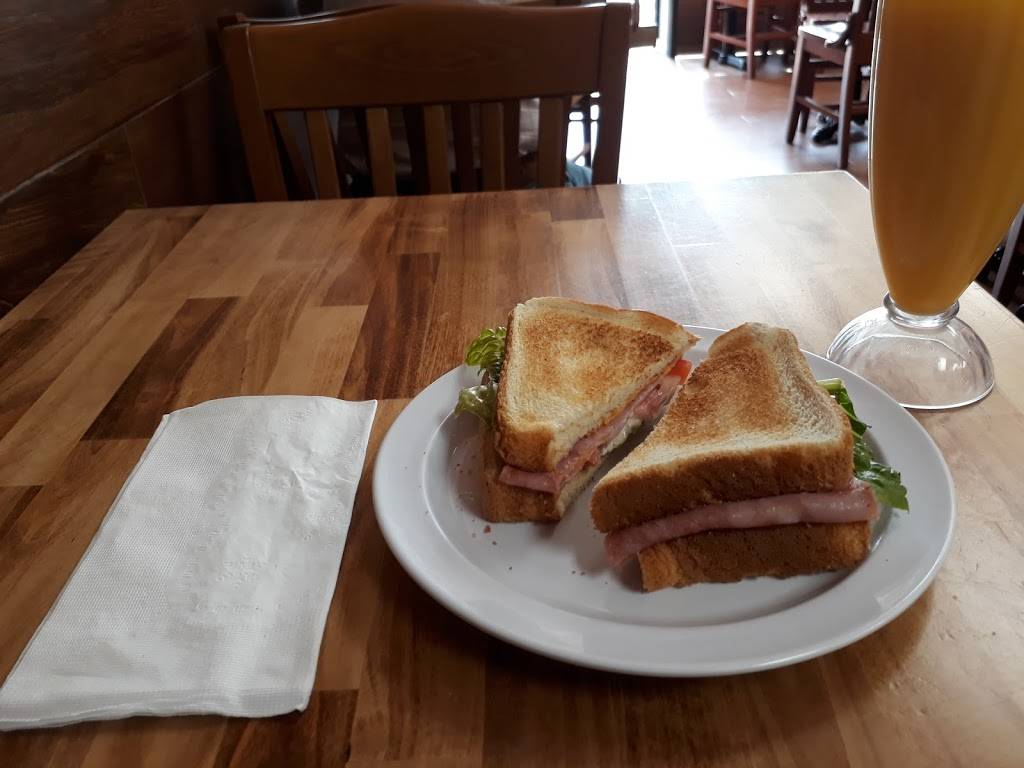 Azogueñita Criolla | restaurant | 40-26 National St, Corona, NY 11368, USA | 7184262900 OR +1 718-426-2900