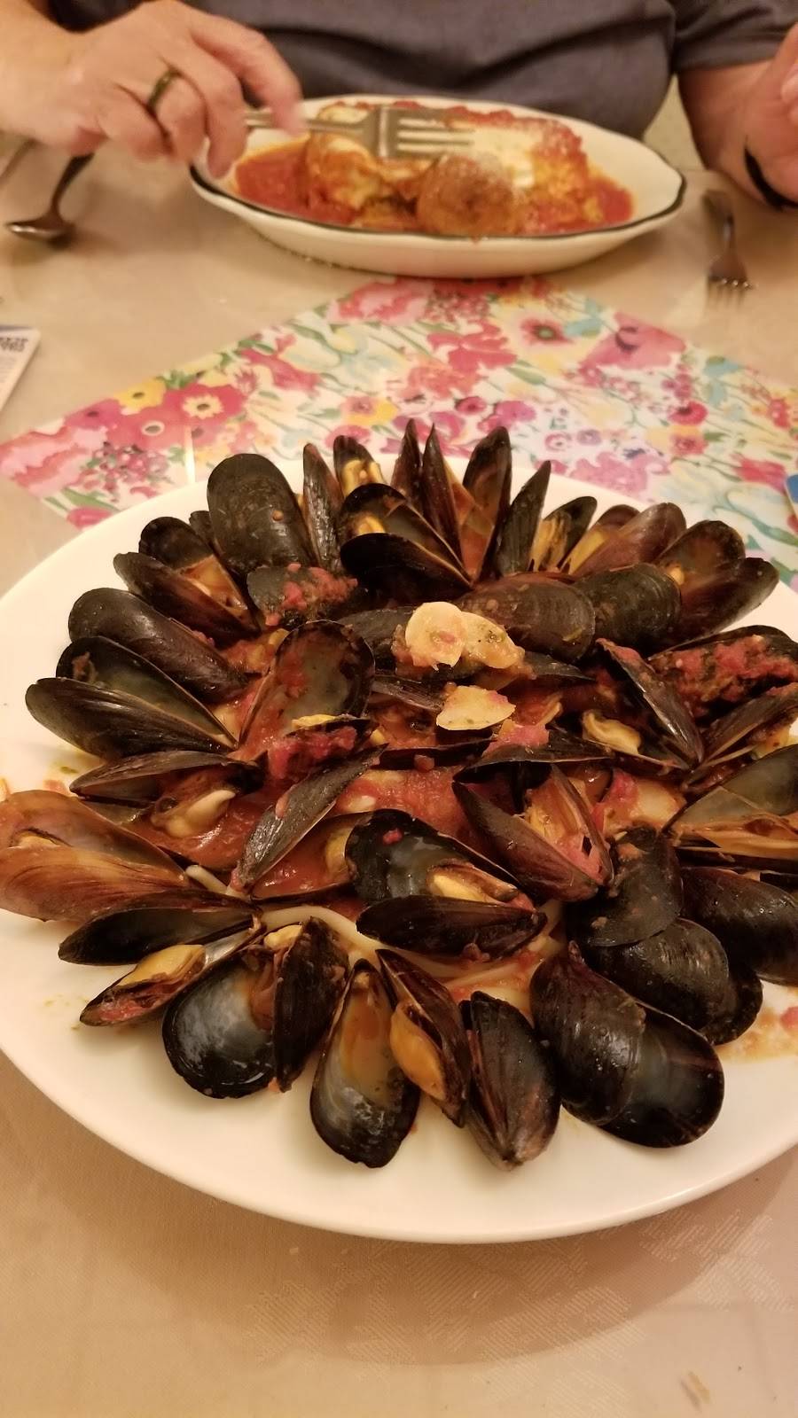 Sams | restaurant | 127 Southern Blvd, Albany, NY 12209, USA | 5184633433 OR +1 518-463-3433