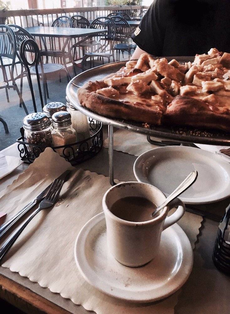 Ciro Pizza Cafe | restaurant | 862 Huguenot Ave, Staten Island, NY 10312, USA | 7186050620 OR +1 718-605-0620