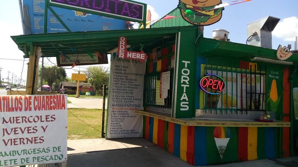 El Farolito Refresqueria and Snacks | restaurant | 2407 Commercial Ave, San Antonio, TX 78221, USA | 2106390081 OR +1 210-639-0081