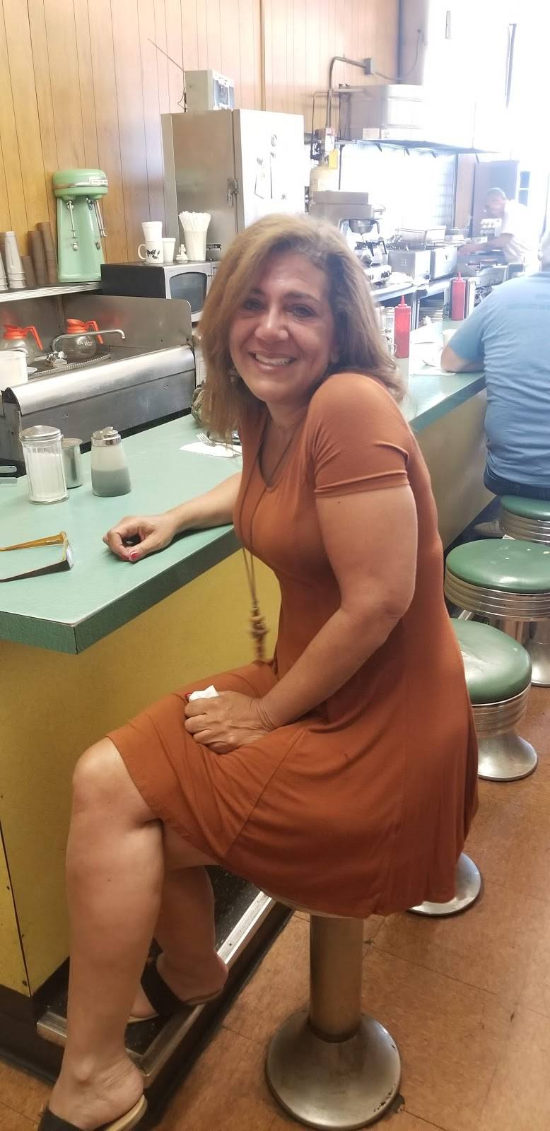 Bills Diner | restaurant | 1332 Lyell Ave, Rochester, NY 14606, USA | 5852547761 OR +1 585-254-7761