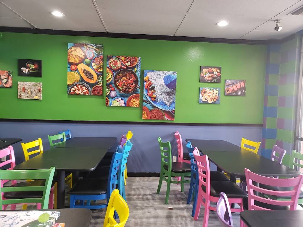 Mamicons Restaurant | restaurant | 8363 Reseda Blvd unit 13, Northridge, CA 91324, USA | 8184772448 OR +1 818-477-2448