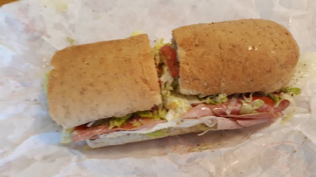 Jersey Mikes Subs | restaurant | 41042 US Hwy 19 N, Tarpon Springs, FL 34689, USA | 7273610572 OR +1 727-361-0572