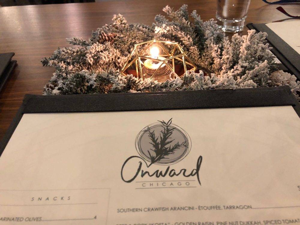 Onward Chicago | restaurant | 6580 N Sheridan Rd, Chicago, IL 60626, USA | 8728888776 OR +1 872-888-8776