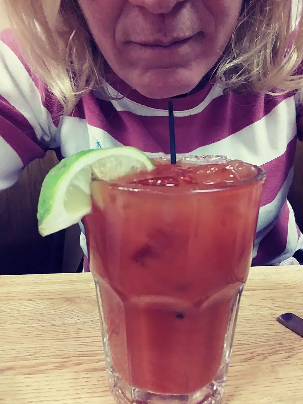 Zach Greenlees Trackside Steak & Seafood | restaurant | 15124 National Pike, Hagerstown, MD 21740, USA | 2408502121 OR +1 240-850-2121