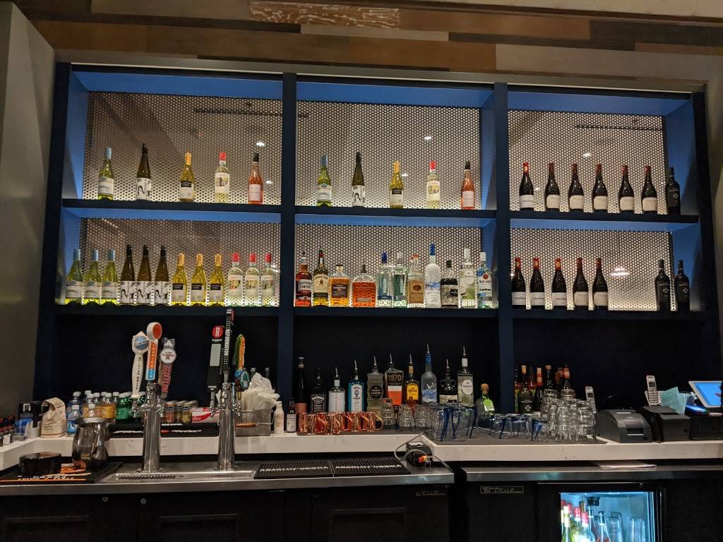 Big Bs Fish Joint | restaurant | 4600 Roswell Rd Suite D140, Atlanta, GA 30342, USA | 4703558326 OR +1 470-355-8326