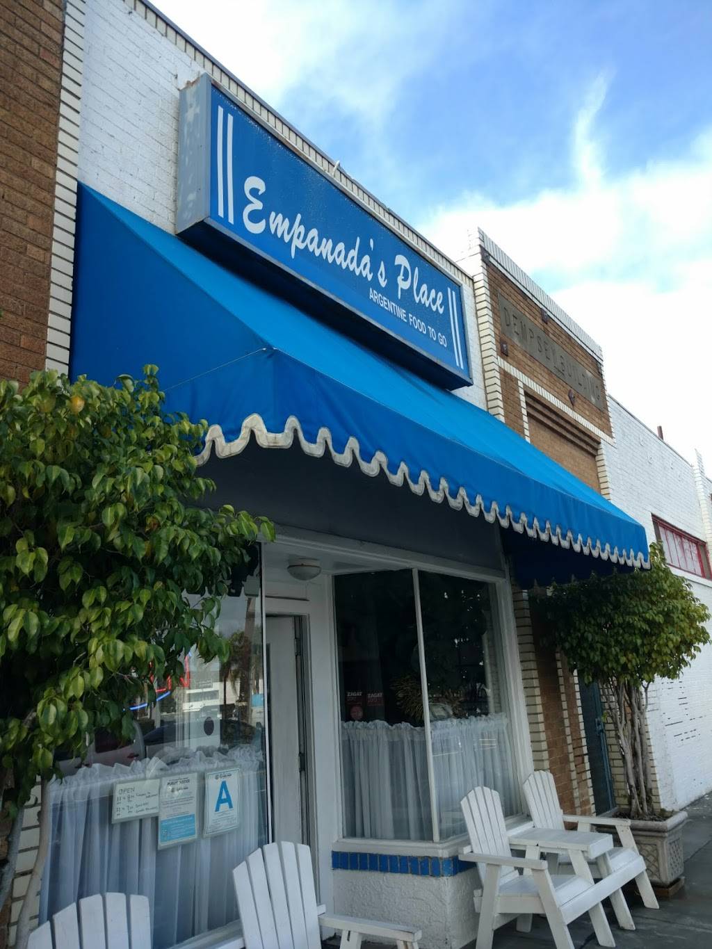 Empanadas Place | restaurant | 3811 Sawtelle Blvd, Los Angeles, CA 90066, USA | 3103910888 OR +1 310-391-0888
